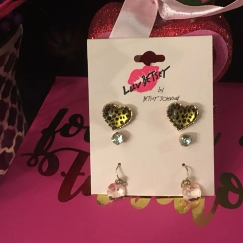 Cheetah heart trio